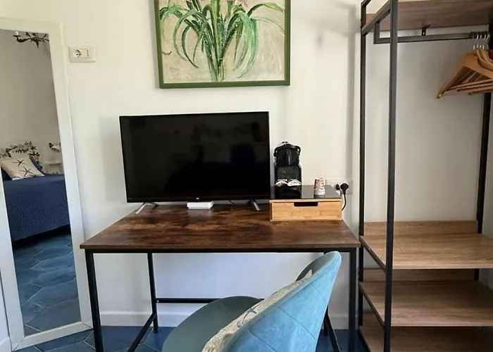 Eliza Art דירה קאפרי