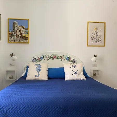 Eliza Art קאפרי